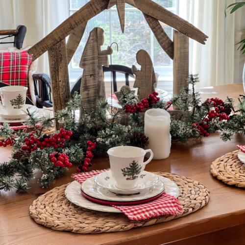 Step By Step Guide To Styling The Perfect Christmas Dining Table