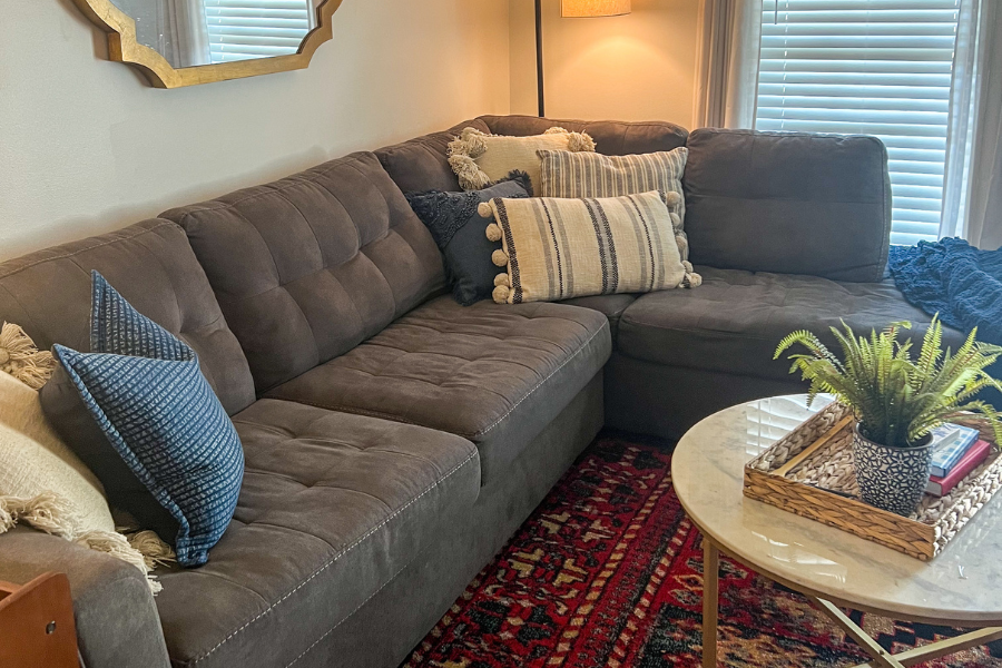 How To Arrange Pillows On A Sectional Like A Designer That Southern Spark